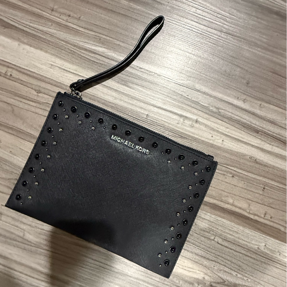 Michael Kors Wristlet